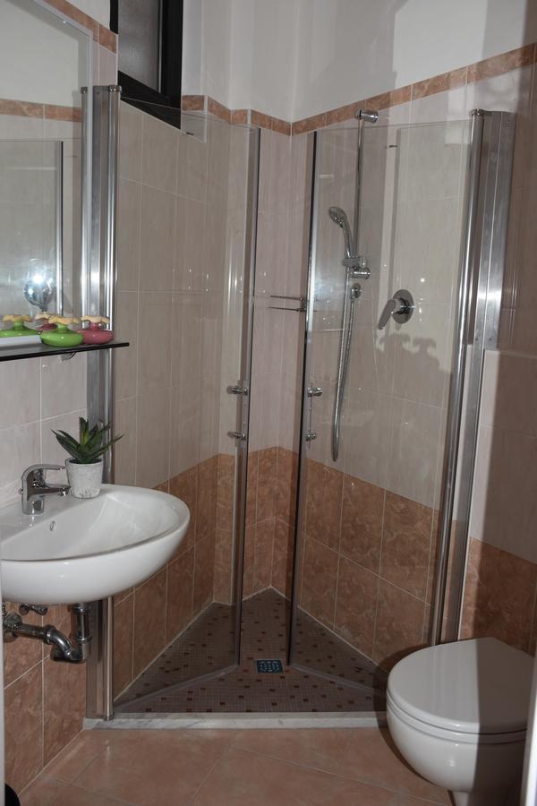Hotel Gambrinus Rimini Buitenkant foto